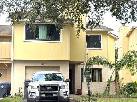 Cashew Courtway, TITUSVILLE, FL 32780