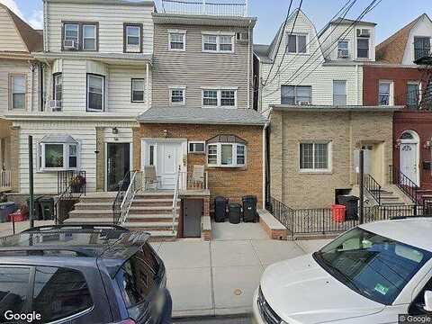 46Th, WEEHAWKEN, NJ 07086