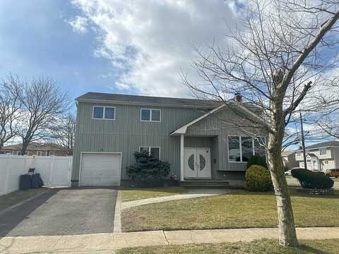 Wanamaker, OCEANSIDE, NY 11572