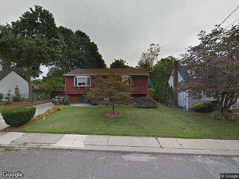 Smith, AMITYVILLE, NY 11701