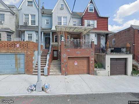 52Nd, MASPETH, NY 11378