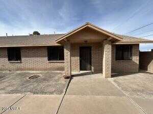 E 17Th Street B, Douglas, AZ 85607