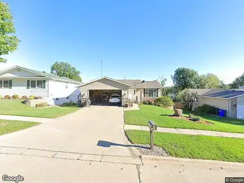 Fernwood, CEDAR RAPIDS, IA 52402