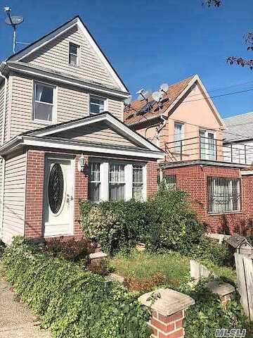 60Th, MIDDLE VILLAGE, NY 11379