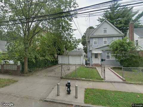 196Th, HOLLIS, NY 11423