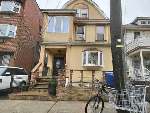 902252Ndavenue, Elmhurst, NY 11373