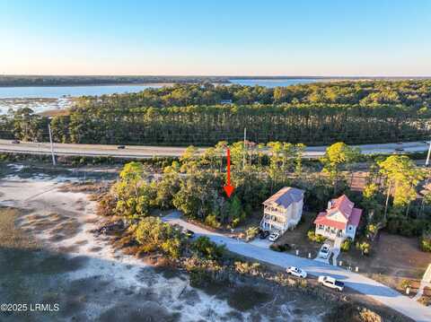 18 Wilderness Drive W, Beaufort, SC 29907