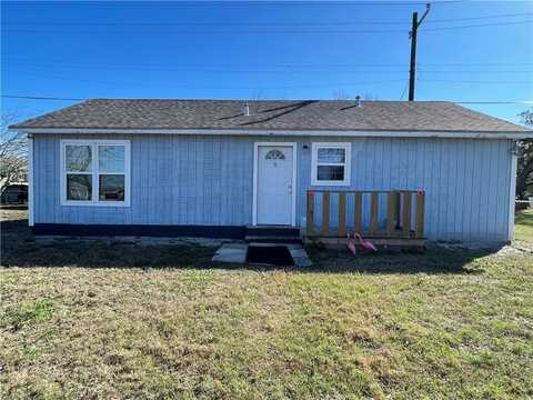 105 E Cornwall Street, Rockport, TX 78382