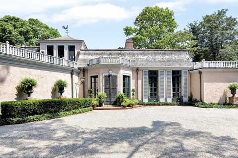 804 Main Street, Cotuit, MA 02635