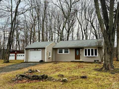 77 Birch Road, Copake, NY 12516