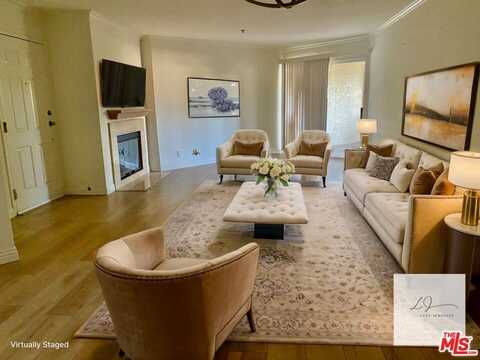 675 Oak Run Trl, Oak Park, CA 91377