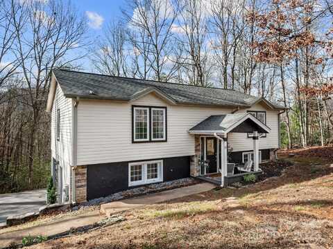 15 Whistle Ridge Road, Candler, NC 28715