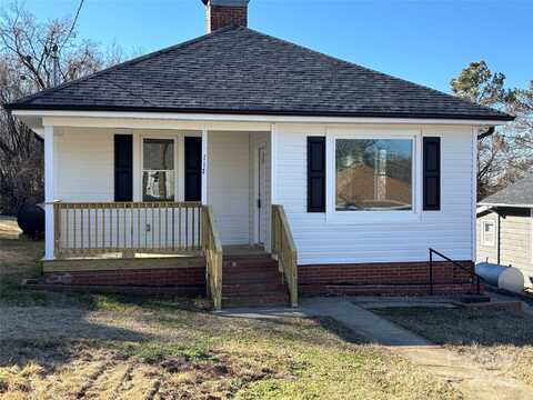 117 Falls Road, Badin, NC 28009