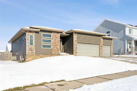 512 4th Street SE, Bondurant, IA 50035