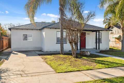 3844 Turner Avenue E, Fresno, CA 93702