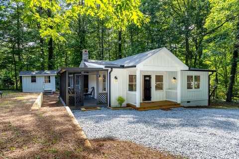 70 Tallent St, Franklin, NC 28734