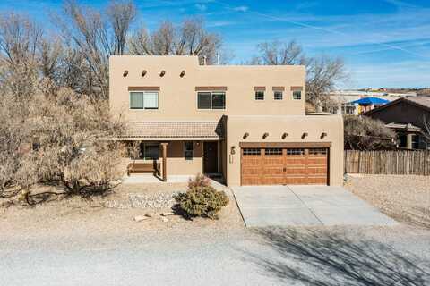 200 RIESLING Road, Bernalillo, NM 87004