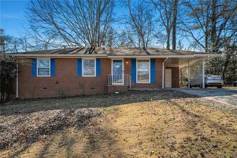 913 Longleaf Drive, Forest Park, GA 30297