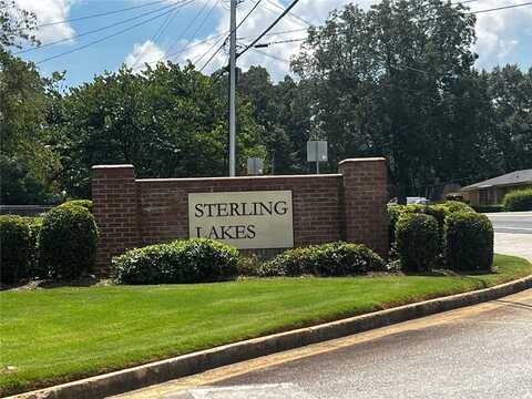 9184 Sterling Lakes Drive S, Covington, GA 30014