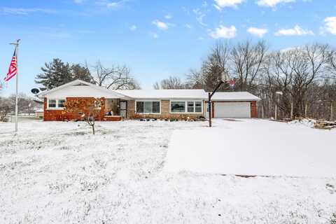 17380 Ireland Road, South Bend, IN 46614