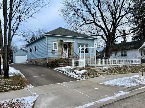 909 WABASH ST, Rhinelander, WI 54501