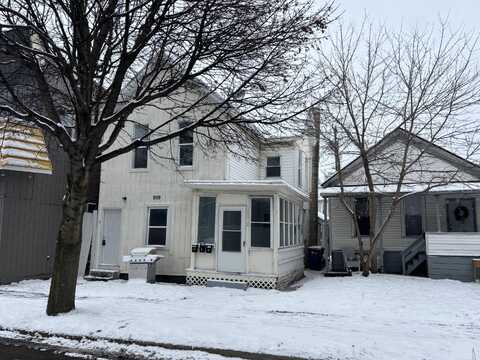 909 Bridge Street NW, Grand Rapids, MI 49504