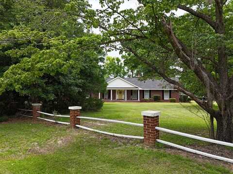 225 Mindi Lane, Jesup, GA 31546