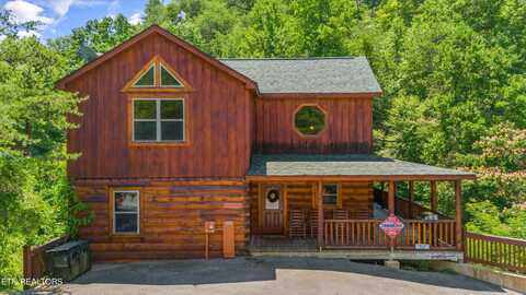 1924 Bear Creek Falls Way, Sevierville, TN 37876