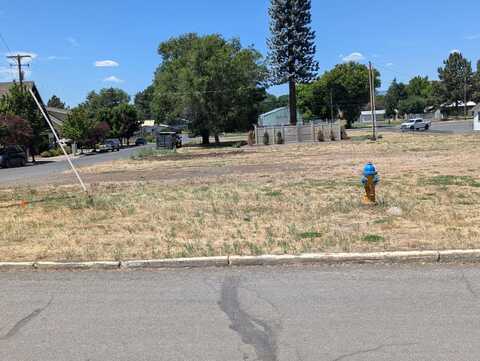 Lot #9 S E Street, Lakeview, OR 97630