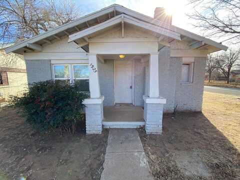 1925 27th Street, Lubbock, TX 79411