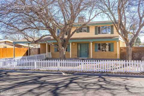 1513 Aspen Avenue, Las Cruces, NM 88005