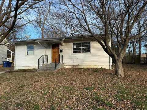 2814 Lyndhurst Avenue, Saint Louis, MO 63114