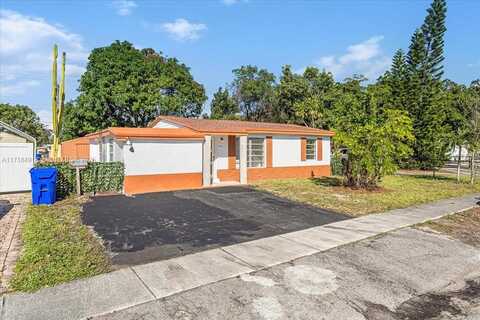 6611 Raleigh St, Hollywood, FL 33024