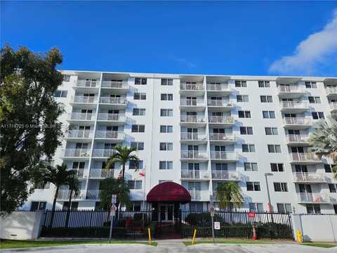 1251 NE 108th St, Miami, FL 33161