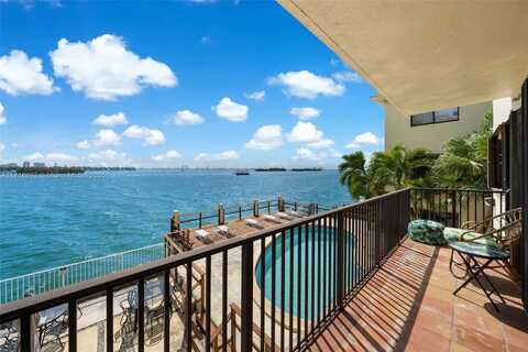 7845 NE Bayshore Ct, Miami, FL 33138