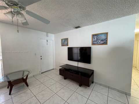 800 N 65th Ave, Hollywood, FL 33024