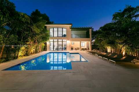 6529 SW 30th St, Miami, FL 33155