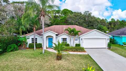 2389 SE Gillette Ave, Port Saint Lucie, FL 34952