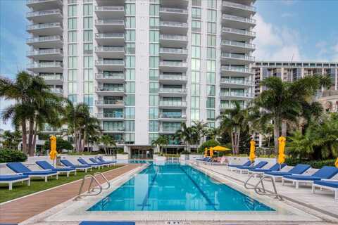 100 1ST AVENUE N, Saint Petersburg, FL 33701