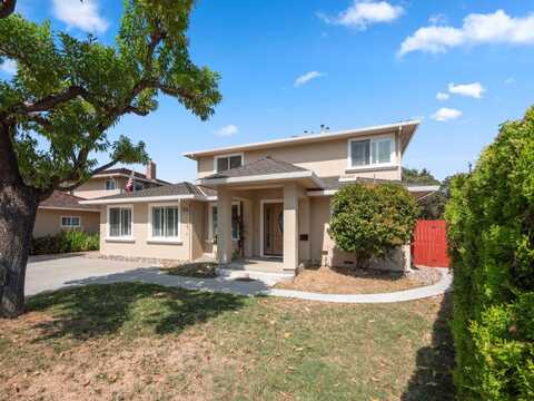 8126 Oak CT, GILROY, CA 95020