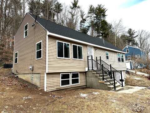 67 Narragansett Street, Gorham, ME 04038