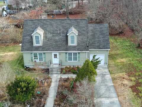 126 Maple Avenue, Shirley, NY 11967