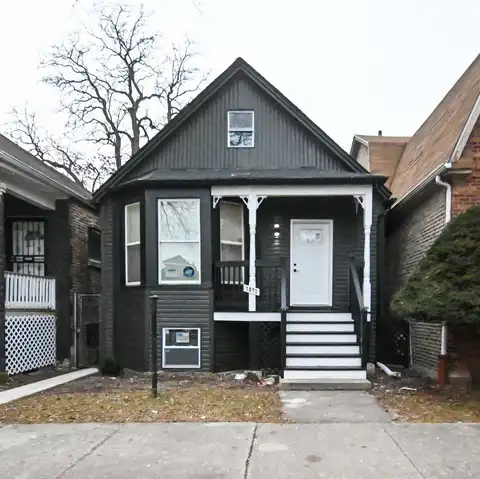 7832 S Evans Avenue, Chicago, IL 60619