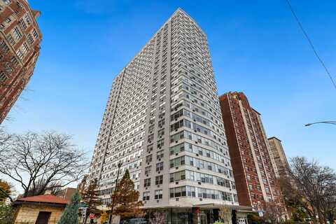 3900 N Lake Shore Drive, Chicago, IL 60613