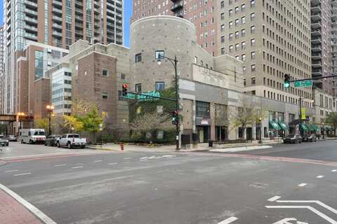 40 E 9th Street, Chicago, IL 60605