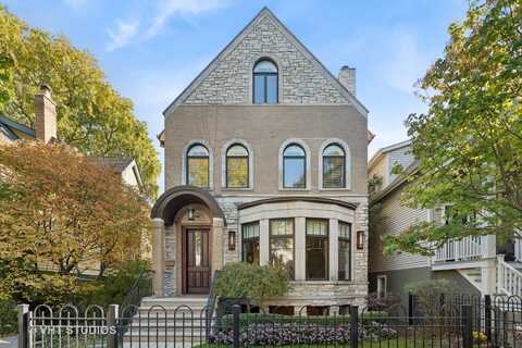 3041 N Seminary Avenue, Chicago, IL 60657