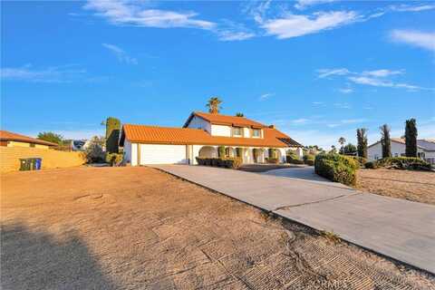 19957 Eyota Road, Apple Valley, CA 92308