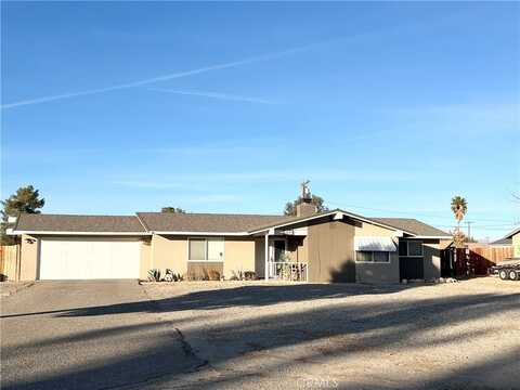 21010 Chama Road, Apple Valley, CA 92308