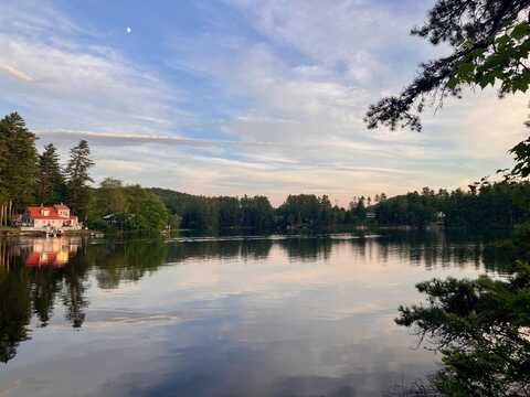 45 Forest Lake Circle, Winchester, NH 03470