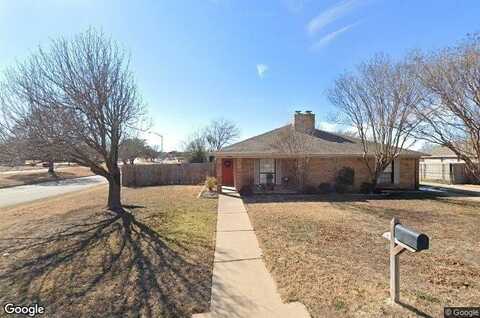 7462 Queensbury Circle, Fort Worth, TX 76133